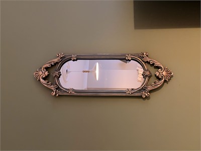 Kısa Oval Dekoratif Duvar Aynası – Haki Yeşil & Eskitme Altın Yaldız (60x20 cm)