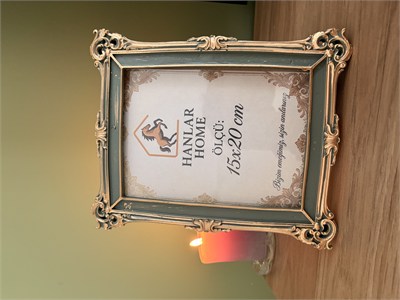 Klasik Barok Dikdörtgen Fotoğraf Çerçevesi – Haki & Eskitme Altın (15x20 cm)