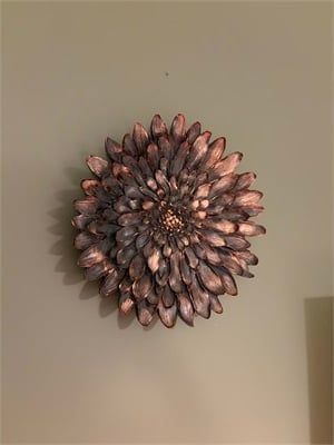 Dekoratif Çiçek Tabak / Sunumluk – Haki & Altın Yaldız Eskitme (28 cm)