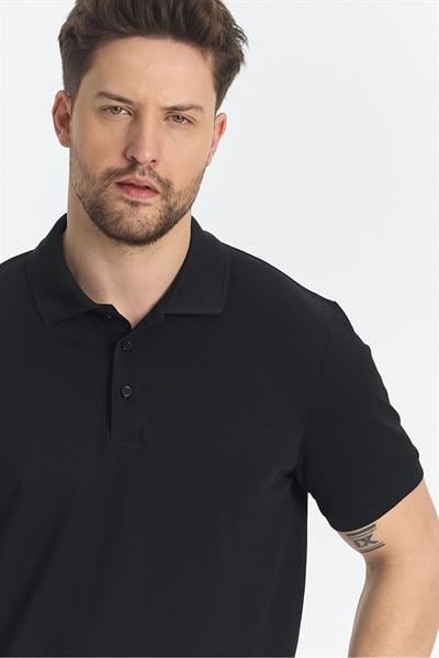 Erkek Çekmeyen 100% Pamuklu Kumaş Slim Fit Dar Kesim Siyah Kıvrılmaz Polo Yaka Tişört