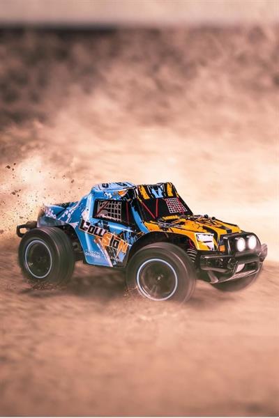 1:16 40km/h Hız Yapan 4wd Extreme Thunder 4x4 Metal Iç Aksam Uzaktan Kumandalı Araba Rc Model Araç