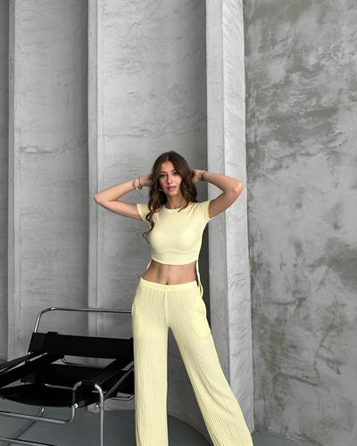 Bubble gofre pantolonlu takım - Sarı