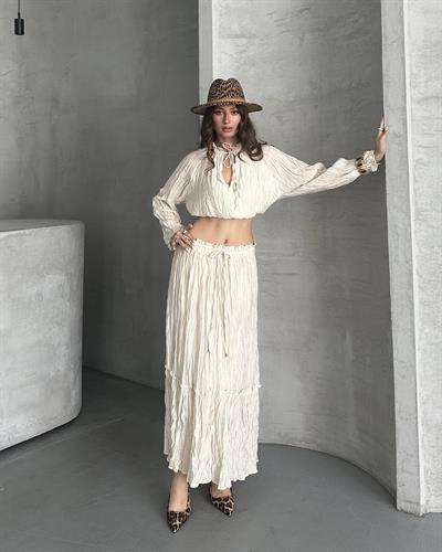 KRAŞLI ETEKLİ TAKIM - BEJ