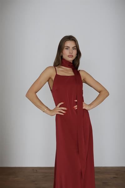 MAXİ BOY SATEN ELBİSE - BORDO