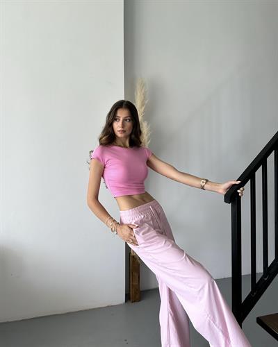 PAMUK VE MODAL KARIŞIMLI CROP TOP - PEMBE