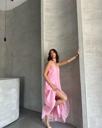 UZUN ASKILI ELBİSE - PEMBE