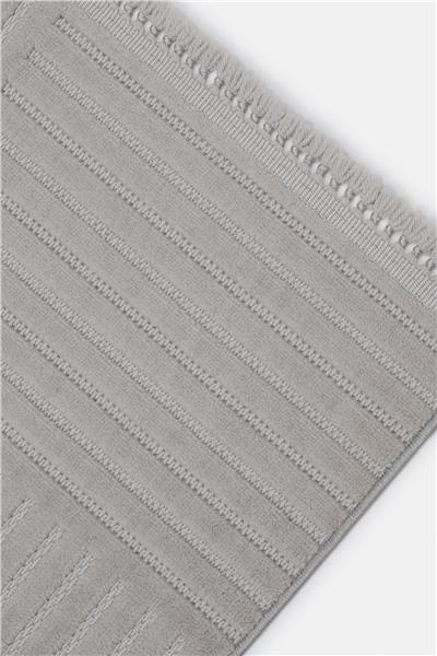 Gri Kabartmalı Yumuşak Dokulu Petra Halı