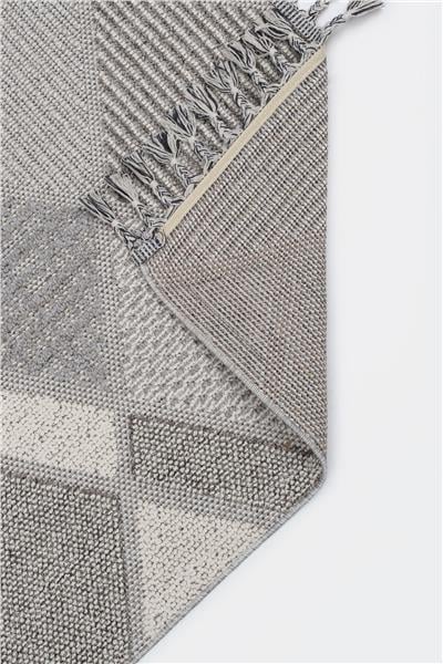 Gri Örgü Desenli İskandinav Kesme Halı
