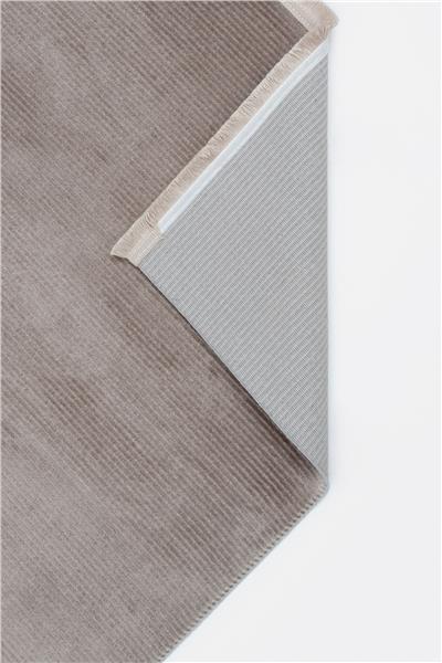 Kahverengi Yumuşak Dokulu Akrilik Modern Royal Halı