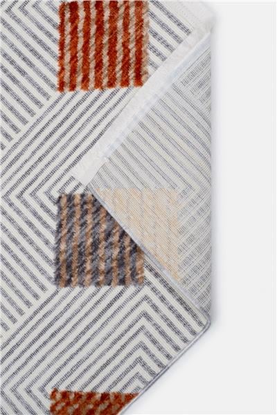 Renkli Parlak Tuşeli Antialerjik İskandinav Halı