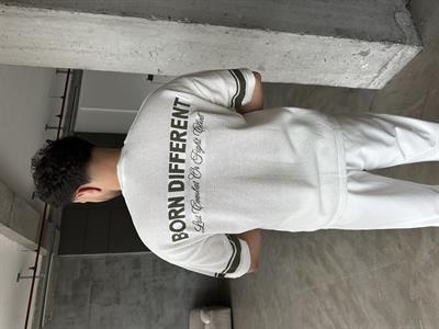Beyaz Born Nakışlı Örme Kısa Kol T-Shirt