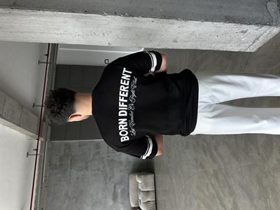 Siyah Born Nakışlı Örme Kısa Kol T-Shirt