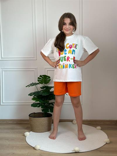 A Cutie But An Over Thinker Baskılı Şortlu Takım
