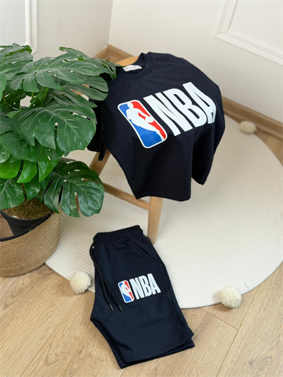 Basketbol Logolu Şortlu Takım