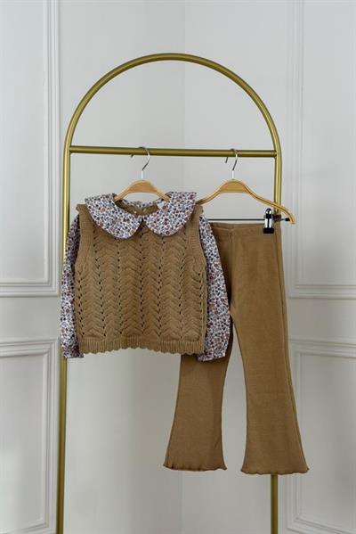 Çiçek Desenli Triko Takım