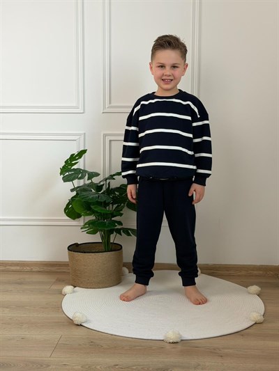 Çizgi Detay Eşofman Takımı