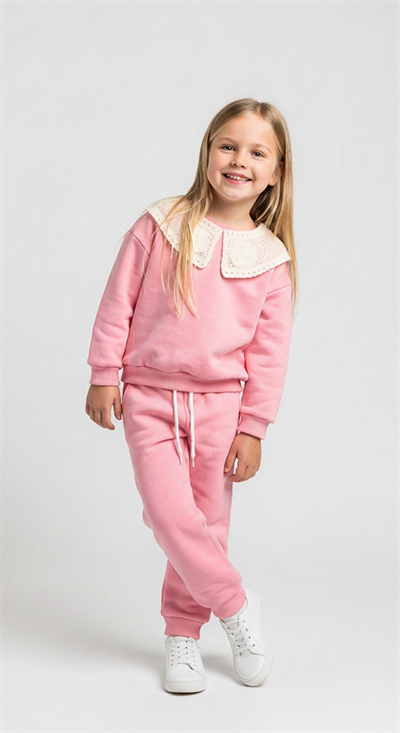 Dantel İşlemeli Eşofman Takımı