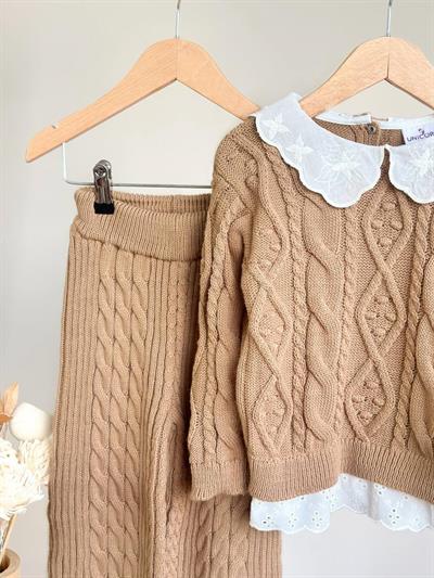 Dantel İşlemeli Triko Takım