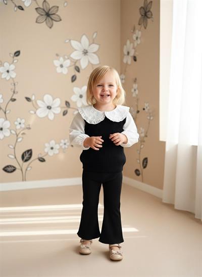 Desenli Yaka Triko Takım