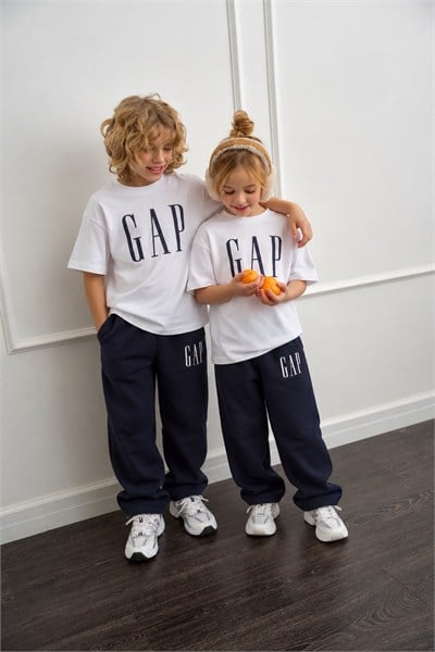 Gap İnce Baskılı Eşofman Takımı