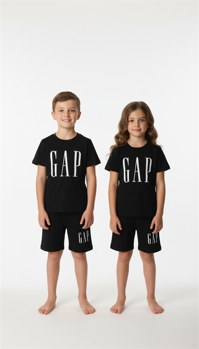 Gap İnce Baskılı Şortlu Takım