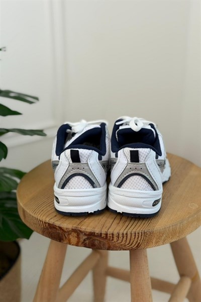 Logolu Spor Ayakkabı