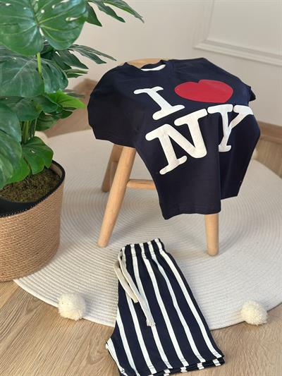 Love NY Çizgili Şortlu Takım
