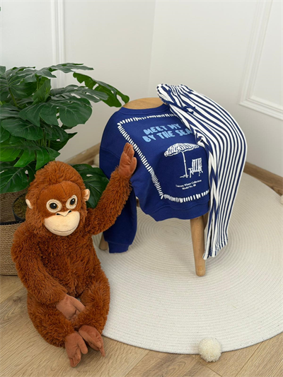 Meet My By The Sea Sırt Baskılı Eşofman Takımı