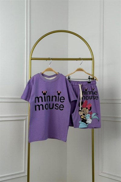 Minnie Mouse Sırt Baskılı Şortlu Takım