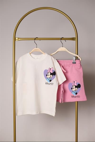 Minnie Ve Arkadaşları Sırt Baskılı Şortlu Takım