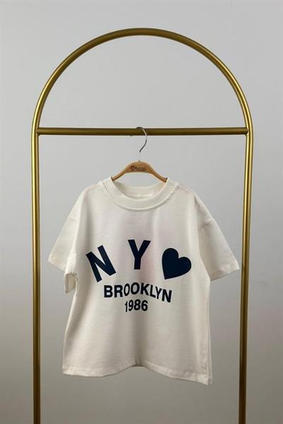 New York Kalp Detaylı T-Shirt