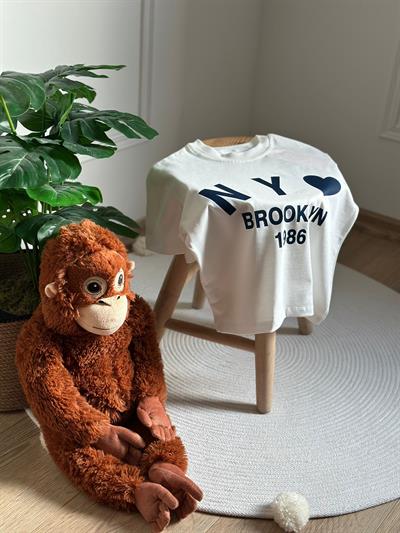 New York Kalp Detaylı T-Shirt