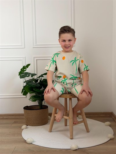 Palmiye Desenli Şortlu Takım