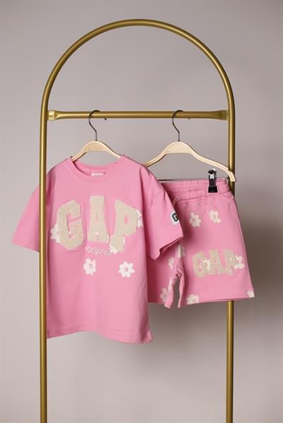 Pembe Çiçekli Punch İşlemeli Gap Şortlu Takım