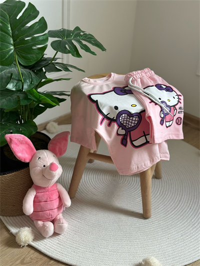 Pembe Hello Kitty Şortlu Takım