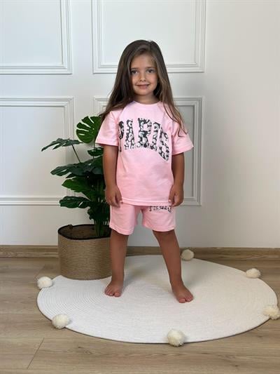 Pembe Paris Detaylı Şortlu Takım