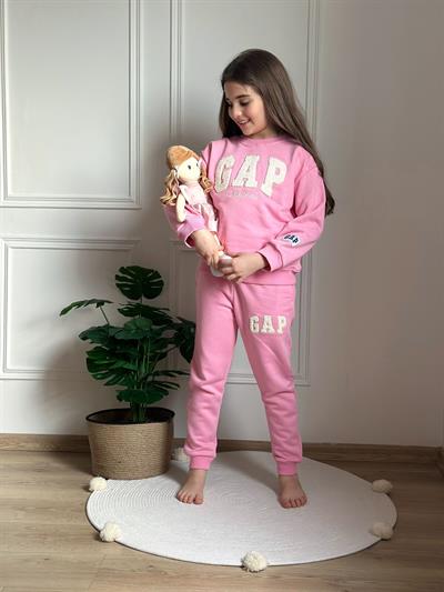 Punch İşlemeli Gap Eşofman Takımı
