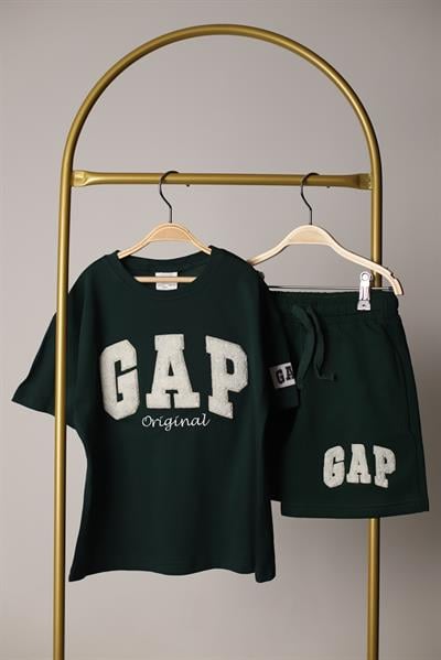 Punch İşlemeli Gap Şortlu Takım