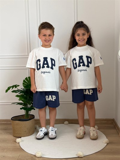 Punch İşlemeli Gap Şortlu Takım