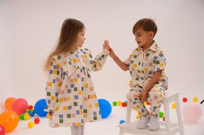 Renkli Kareli Düğme Detaylı Takım