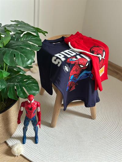 Spiderman Figürlü Kırmızı Şortlu Takım
