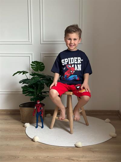Spiderman Figürlü Kırmızı Şortlu Takım