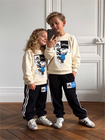 Sporcu Mickey Logo Detaylı Eşofman Takımı