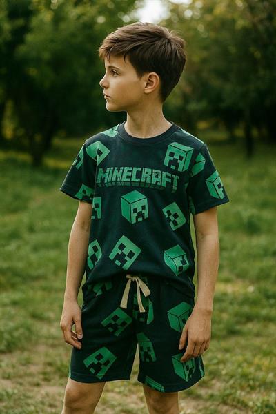 Yeşil Minecraft Şortlu Takım