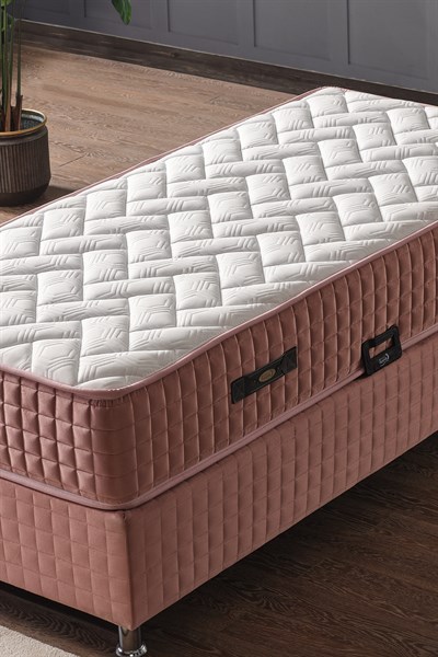 Cennet Yatak Pink Elegant 3 Parça Uyku Seti – Genç Kız Odaları İçin Özel Renk Tonlarıyla Uyumlu Yatak, Baza ve Başlık