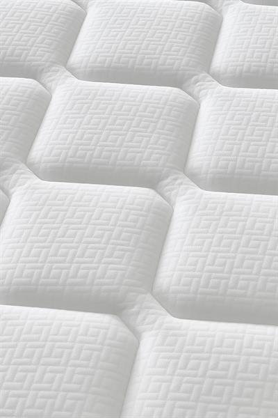 Manolya Modeli Tek Kişilik Antibakteriyel Yatak Full Ortopedik Paket Yaylı Sistem