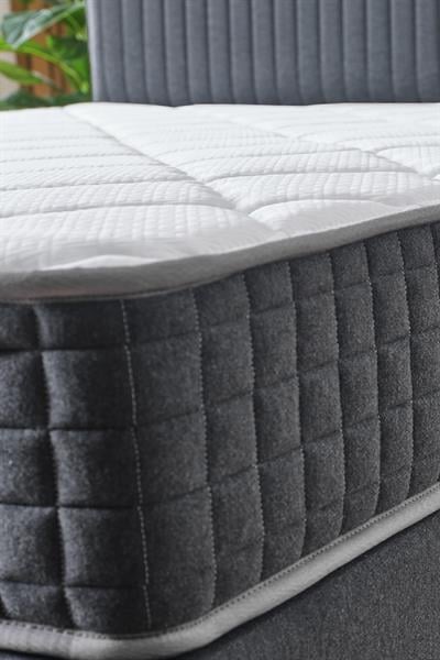 Menekşe Çift Kişilik Ortopedik Paket Yaylı Yatak Antibakteriyel Konforlu Yatak