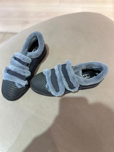 %100 Deri Peluş Detaylı Çıtçıtlı Kadın Sneaker Lacivert