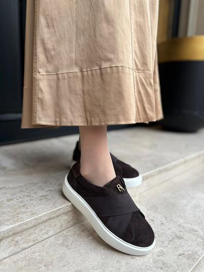 Düz Taban Çapraz Bantlı %100 Hakiki Deri Kadın Sneakers Acı Kahve