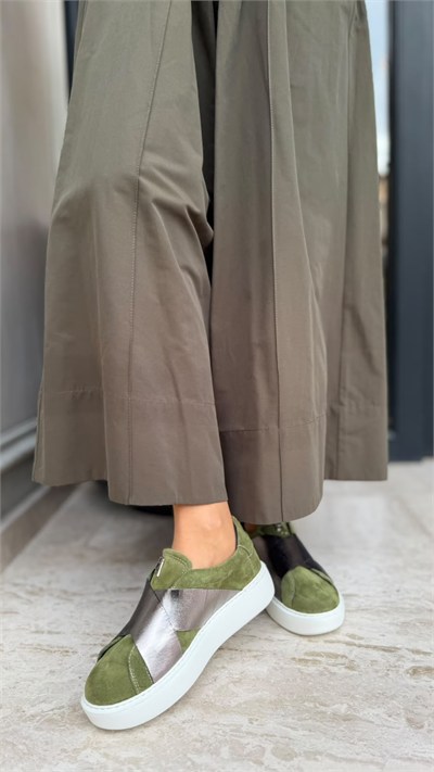 Düz Taban Çapraz Bantlı %100 Hakiki Deri Kadın Sneakers Yeşil